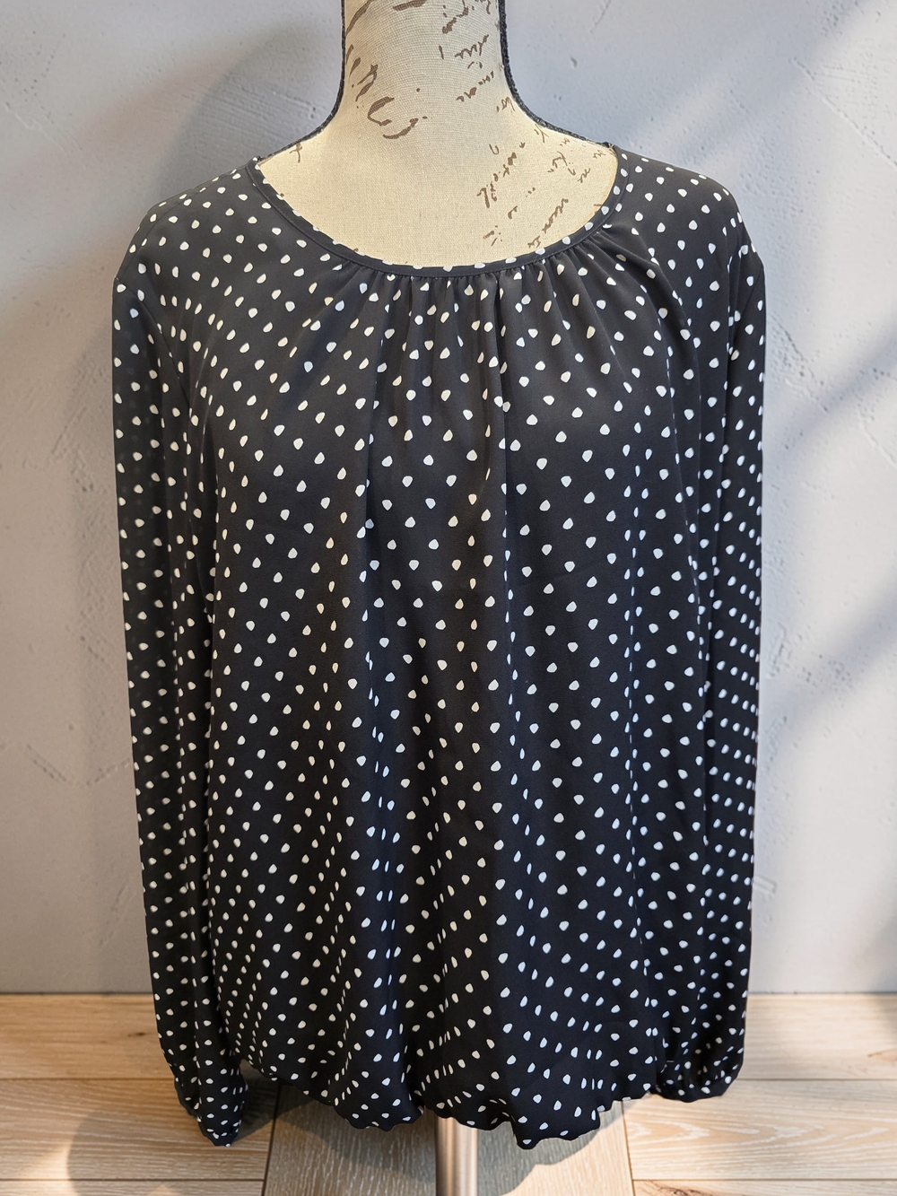 Tommy Hilfiger Black & White Polka Dot Blouse Long Sleeve XL